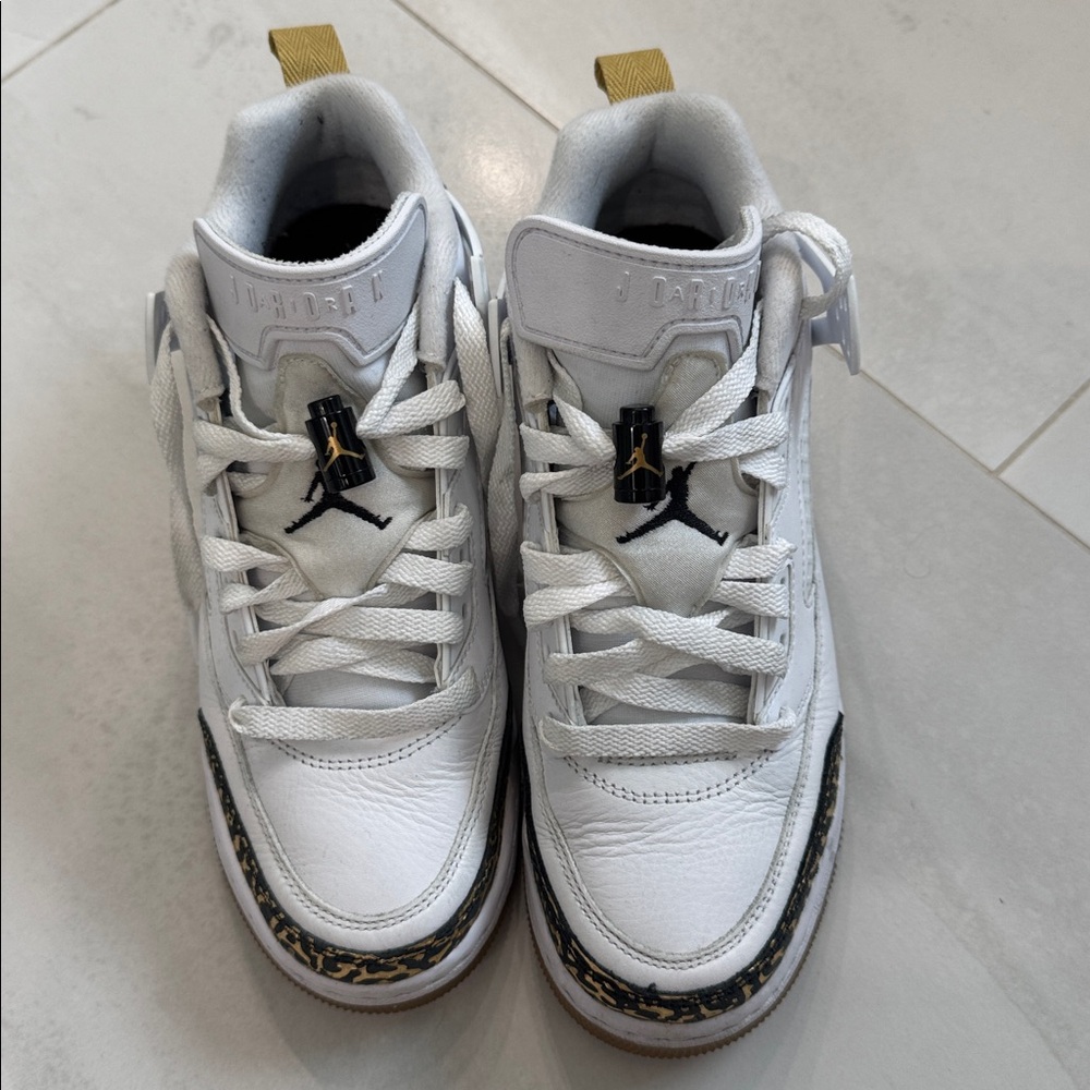 Jordan Spizike Low Sneakers with white metallic gold - Picture 6 of 6